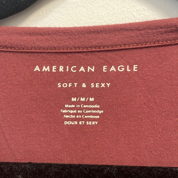 Rust colored tie front American Eagle top size M - Picture 3 of 4